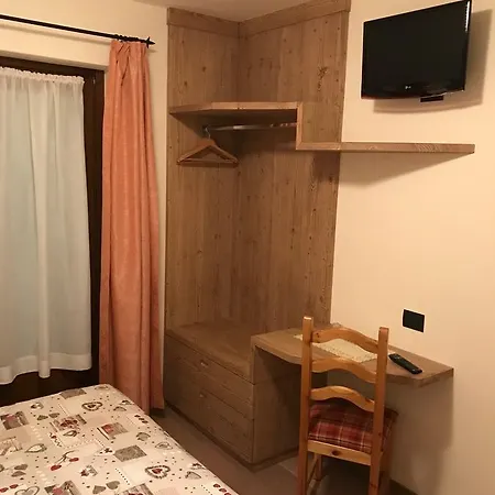 Готель Piccolo 2*