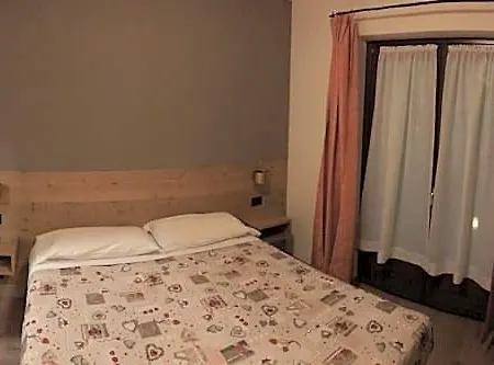 Отель Piccolo