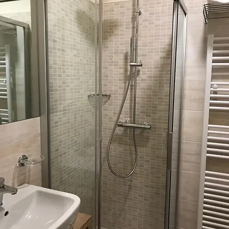 Piccolo Hotel 2*